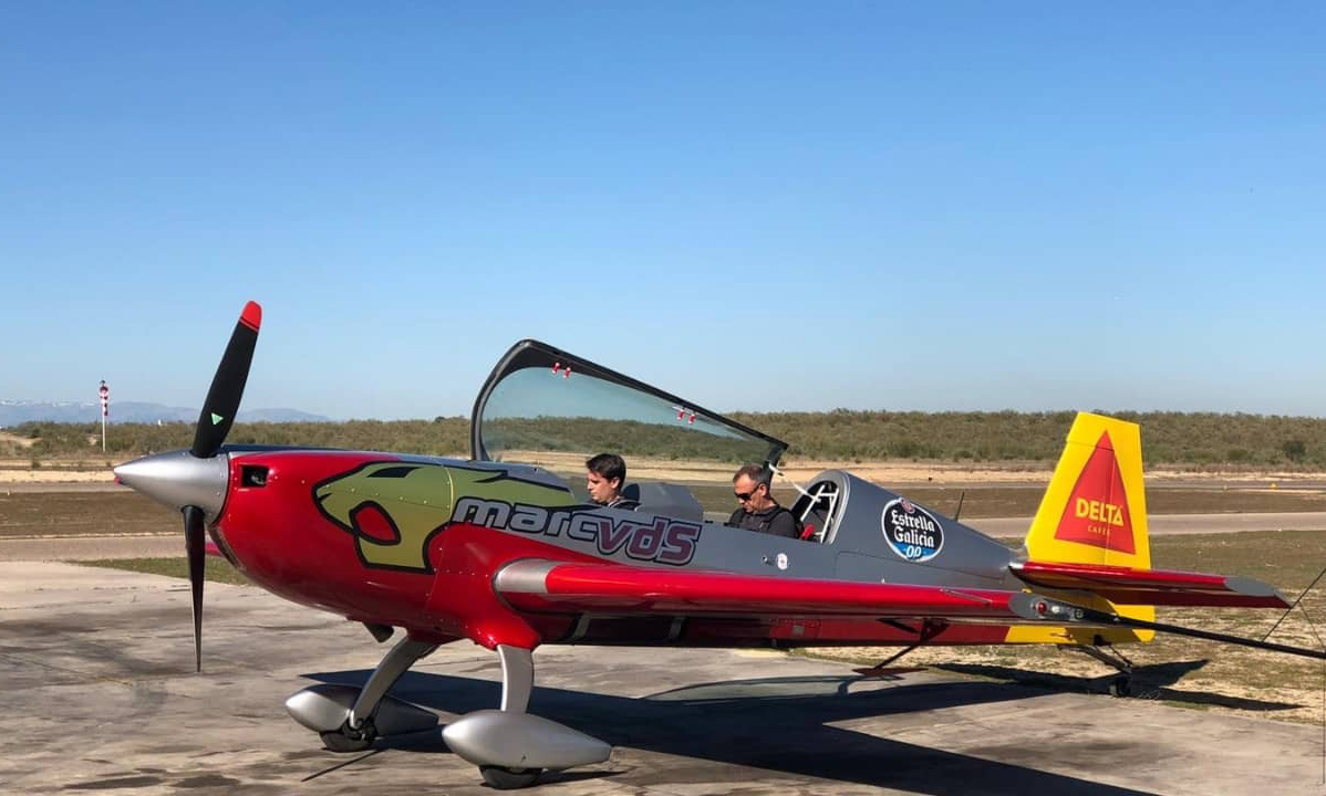 Dares Aviation-Acrobacia Aerea